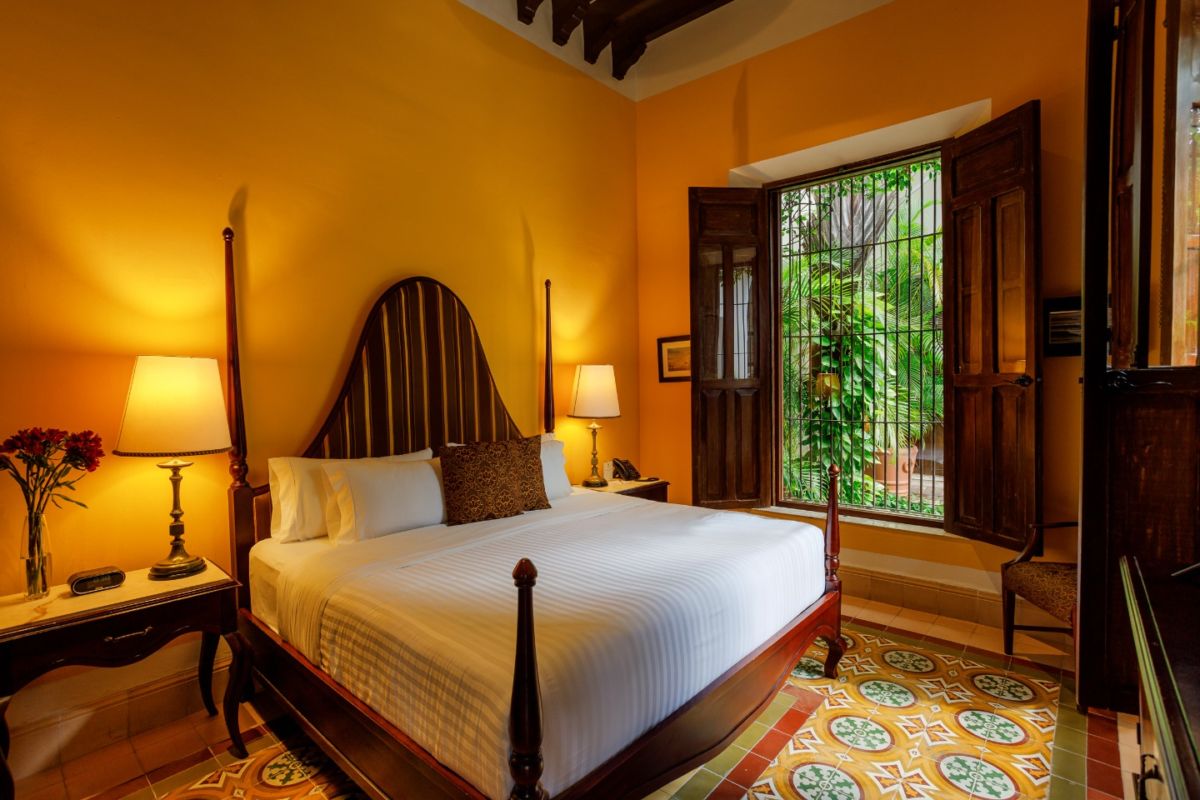 Casa Lecanda Boutique Hotel