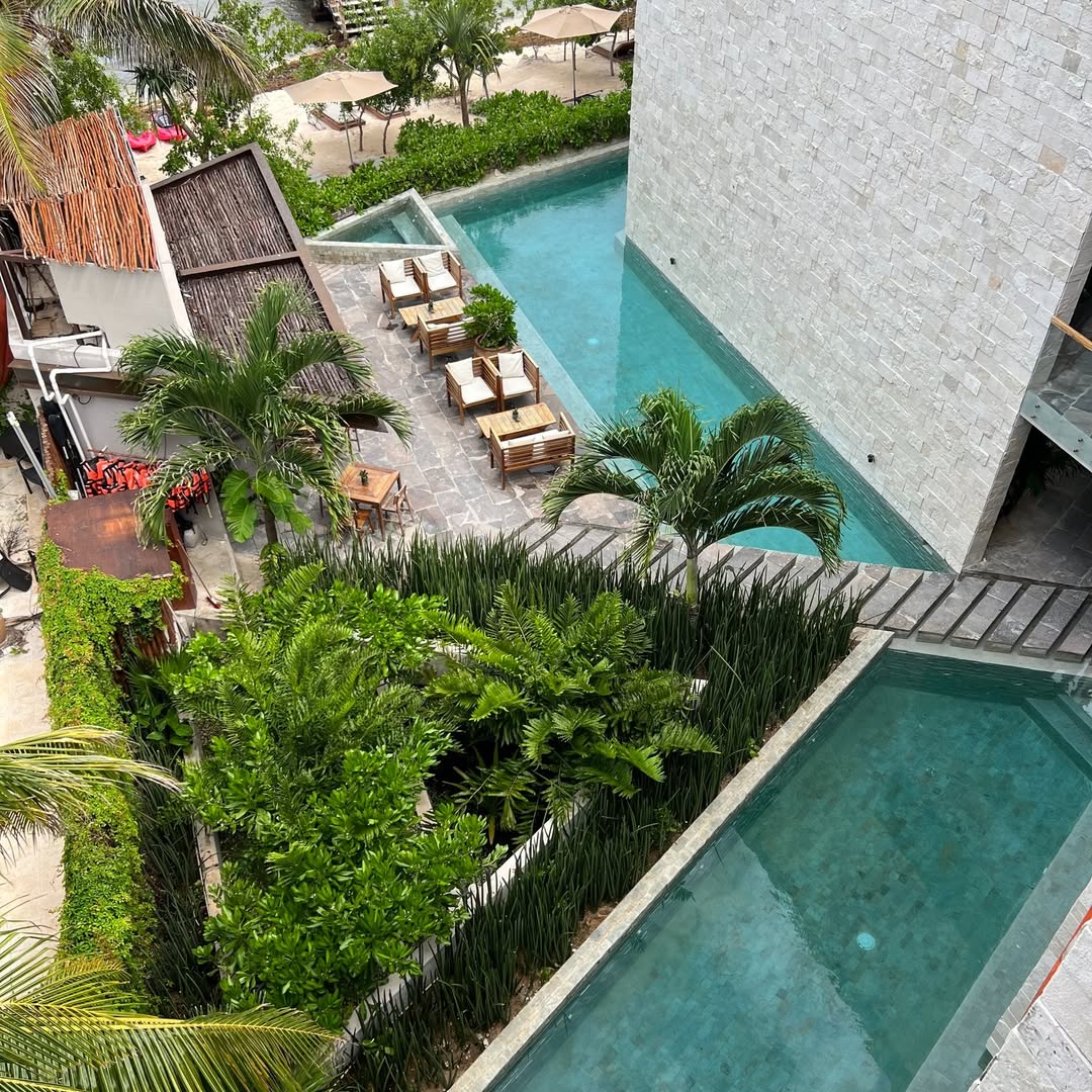 Alea Tulum tiene una alberca corrediza 