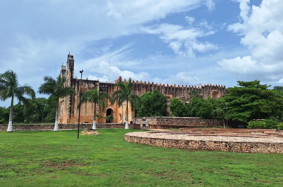 Maní, Yucatán se ubica a una hora y 20 minutos de Mérida 