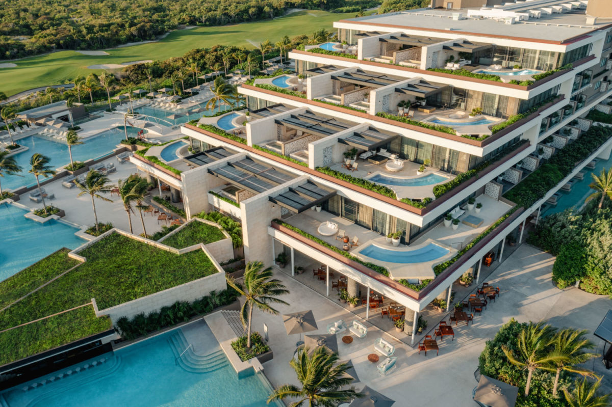 hoteles en costa mujeres