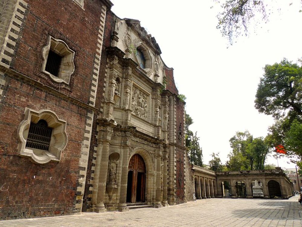 Templo de San Fernando en la CDMX