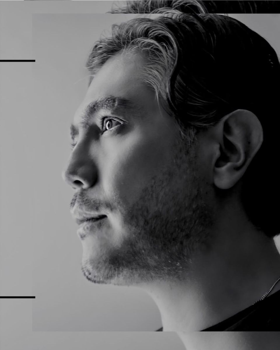 Diego Morales mixólogo.