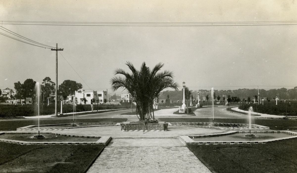 Foto antigua de la Glorieta Iztaccíhuatl en la Condesa