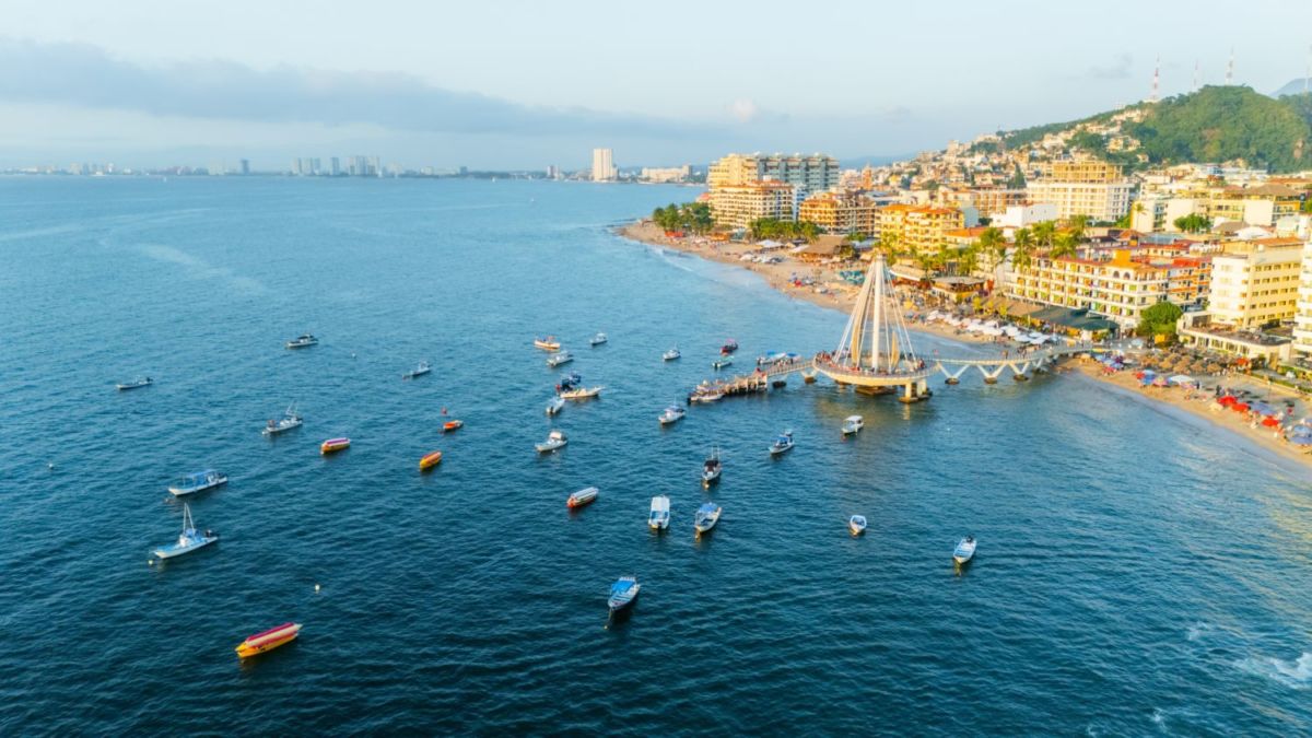 Muelle de Los Muertos, Puerto Vallarta