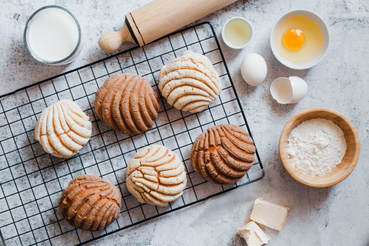 Ingredientes para prepar conchas desde casa 