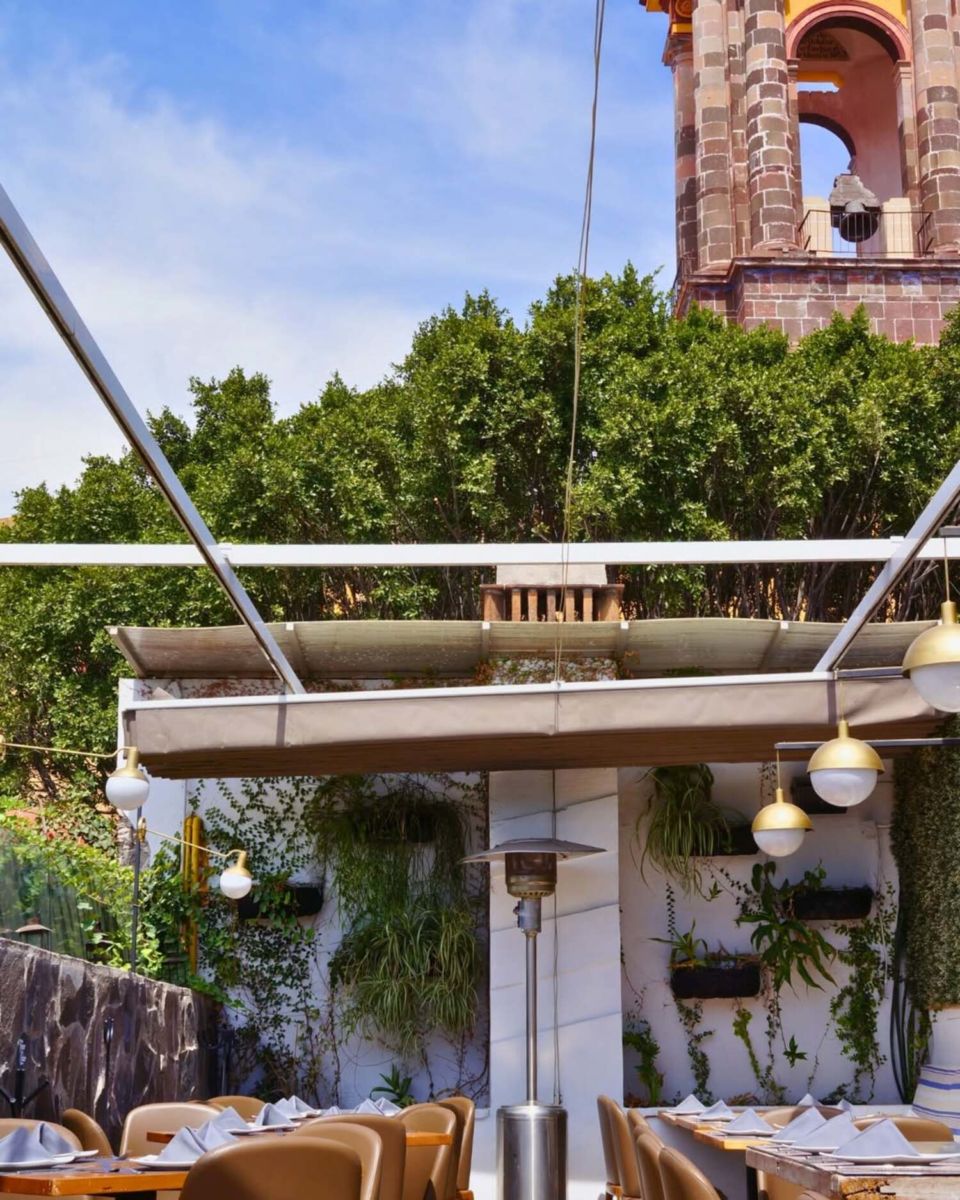 Terraza con cocina italiana en San Miguel de Allende. 