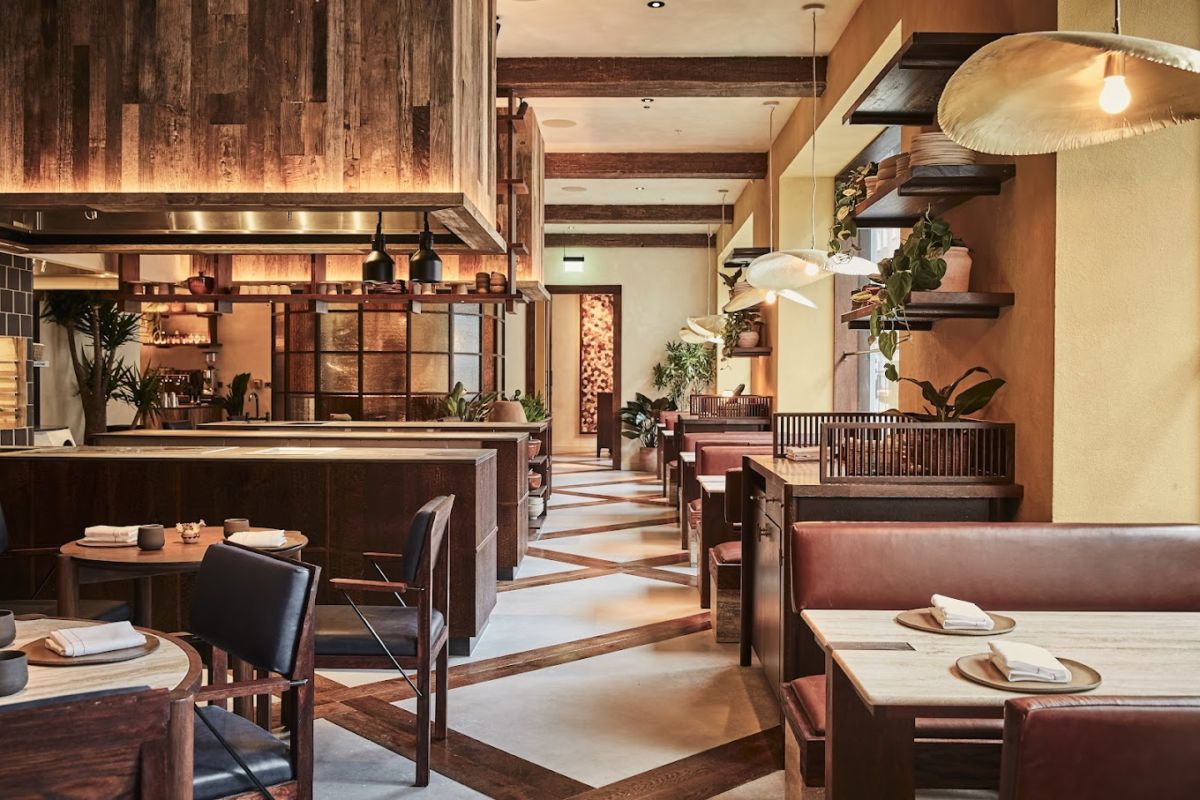 La cocina de Kol utiliza ingredientes británicos para reinterpretar la cocina mexicana