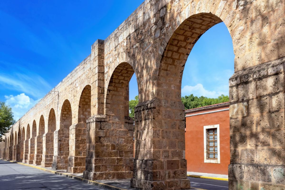 Estos arcos de piedra fueron un sistema que proveía de agua ppstable a las comunidades 