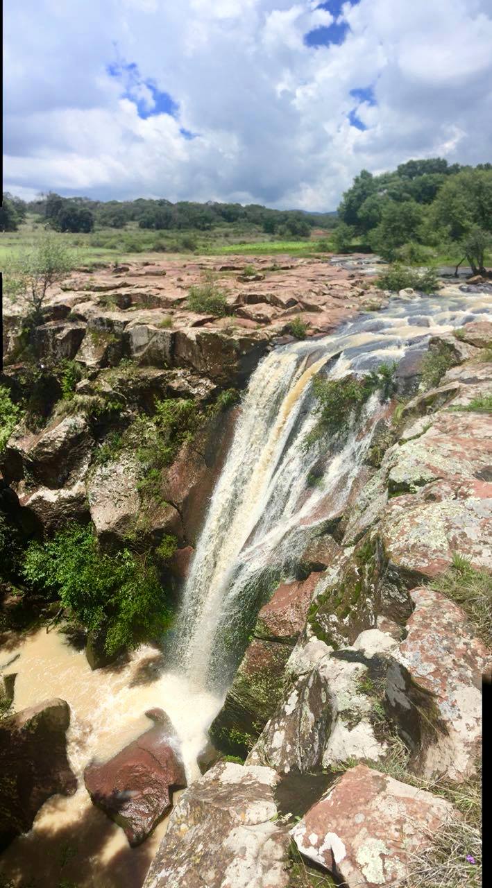 Cascada en Amealco Querétaro