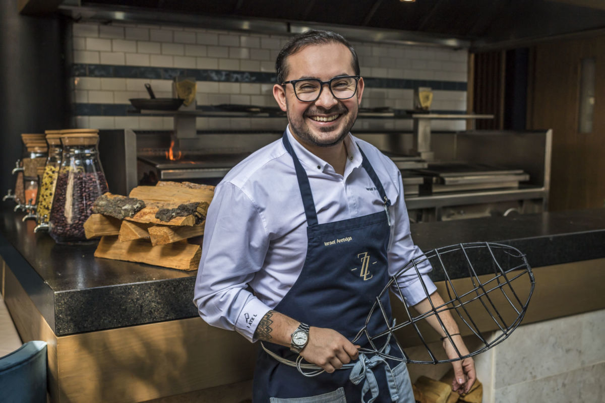 Chef Israel Aretxiga