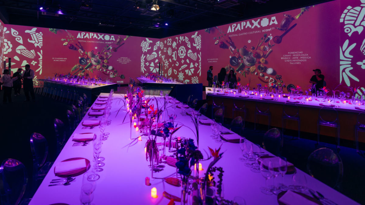 Evento especial de presentación de APAPAXOA. 