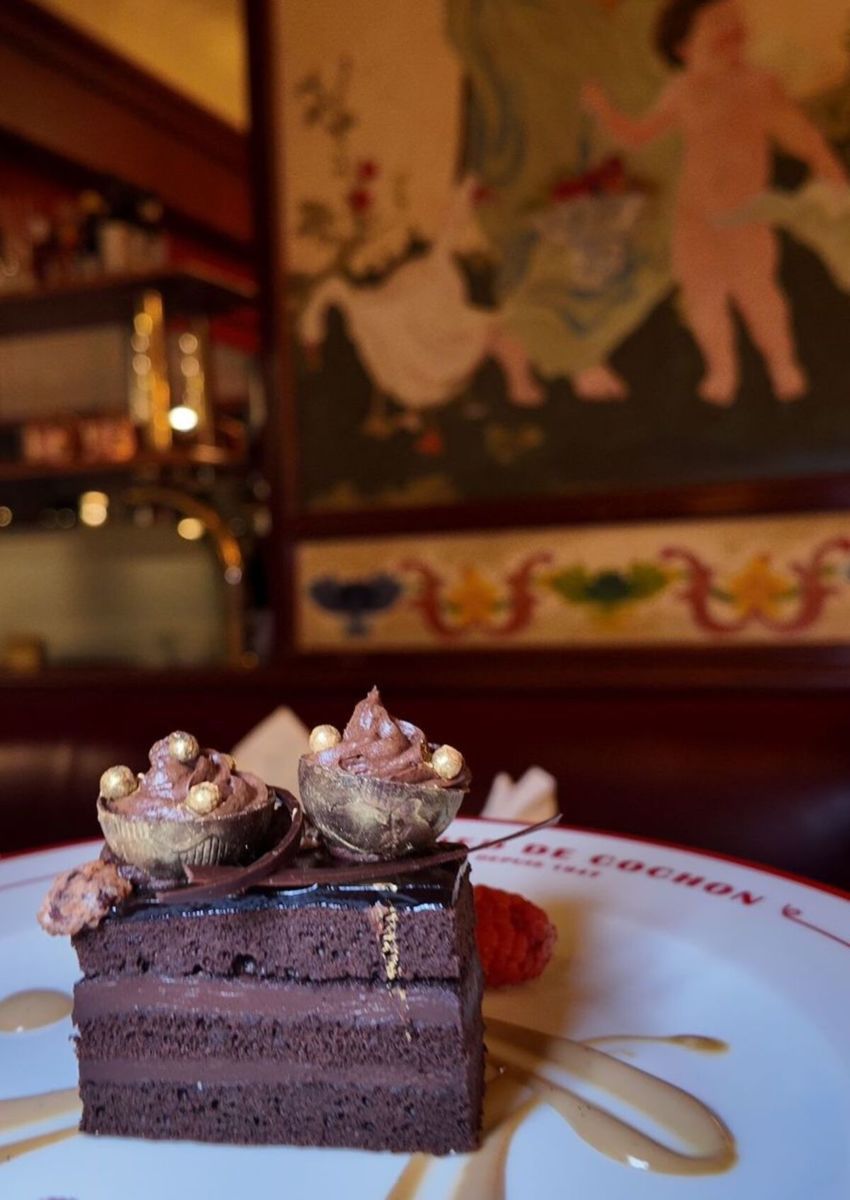 Postre en celebración de 25 años de Au Pied de Cochon. 
