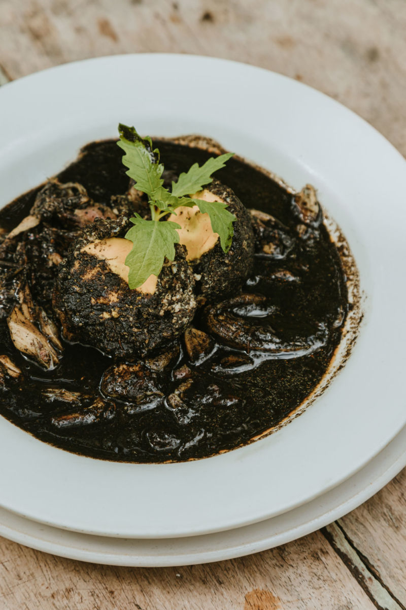 Relleno Negro restaurante Kinich
