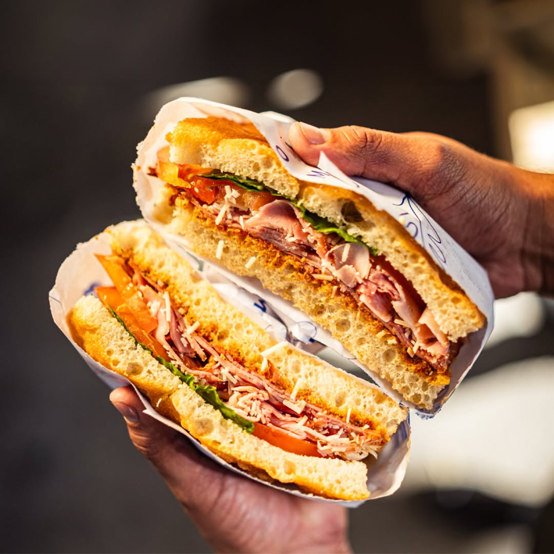 La focaccia es un pan tradicional italiano