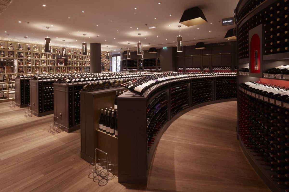 Selección de más de 2500 vinos franceses en las galerias lafayette
