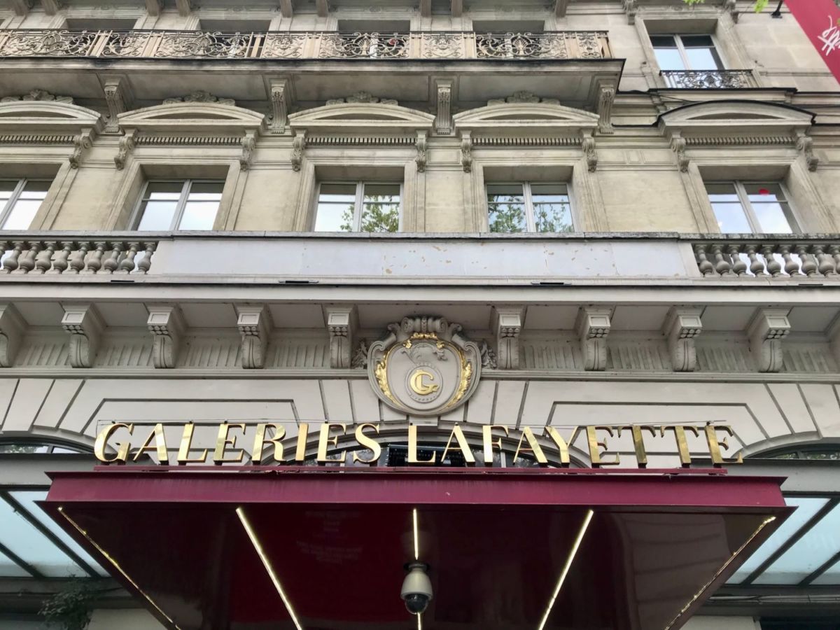 entrada de las galerías lafayette