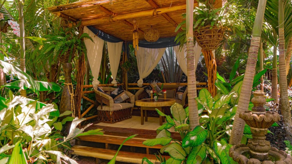 Muúnek Hotel Boutique Art & Spa tiene un área de descanso para leer y meditar 