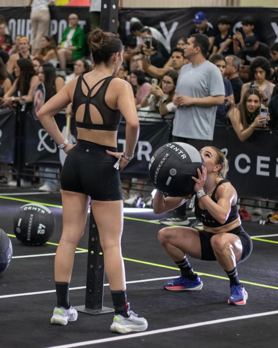 Plan fit con tu mejor amiga. 