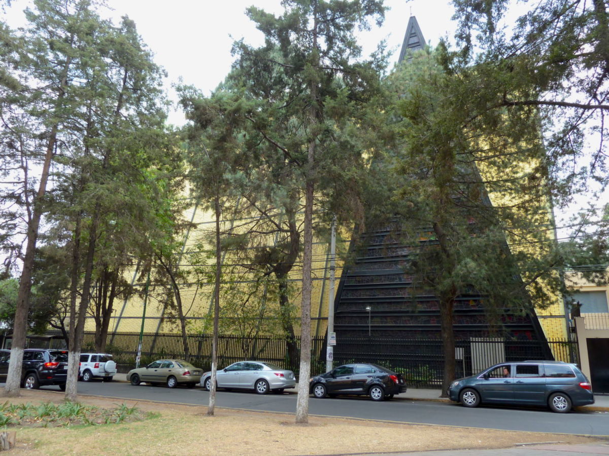 Iglesia de San Ignacio de Loyola en Polanco