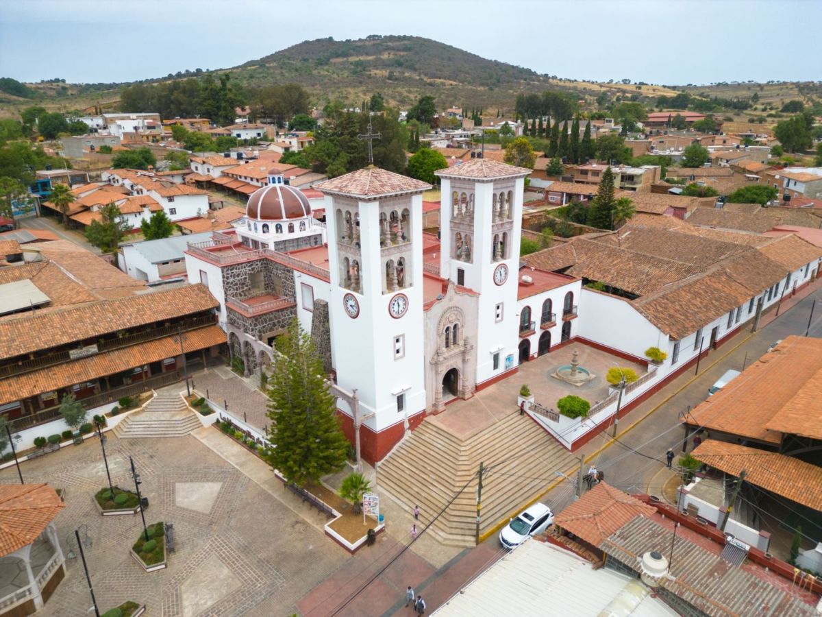 La Manzanilla de la Paz