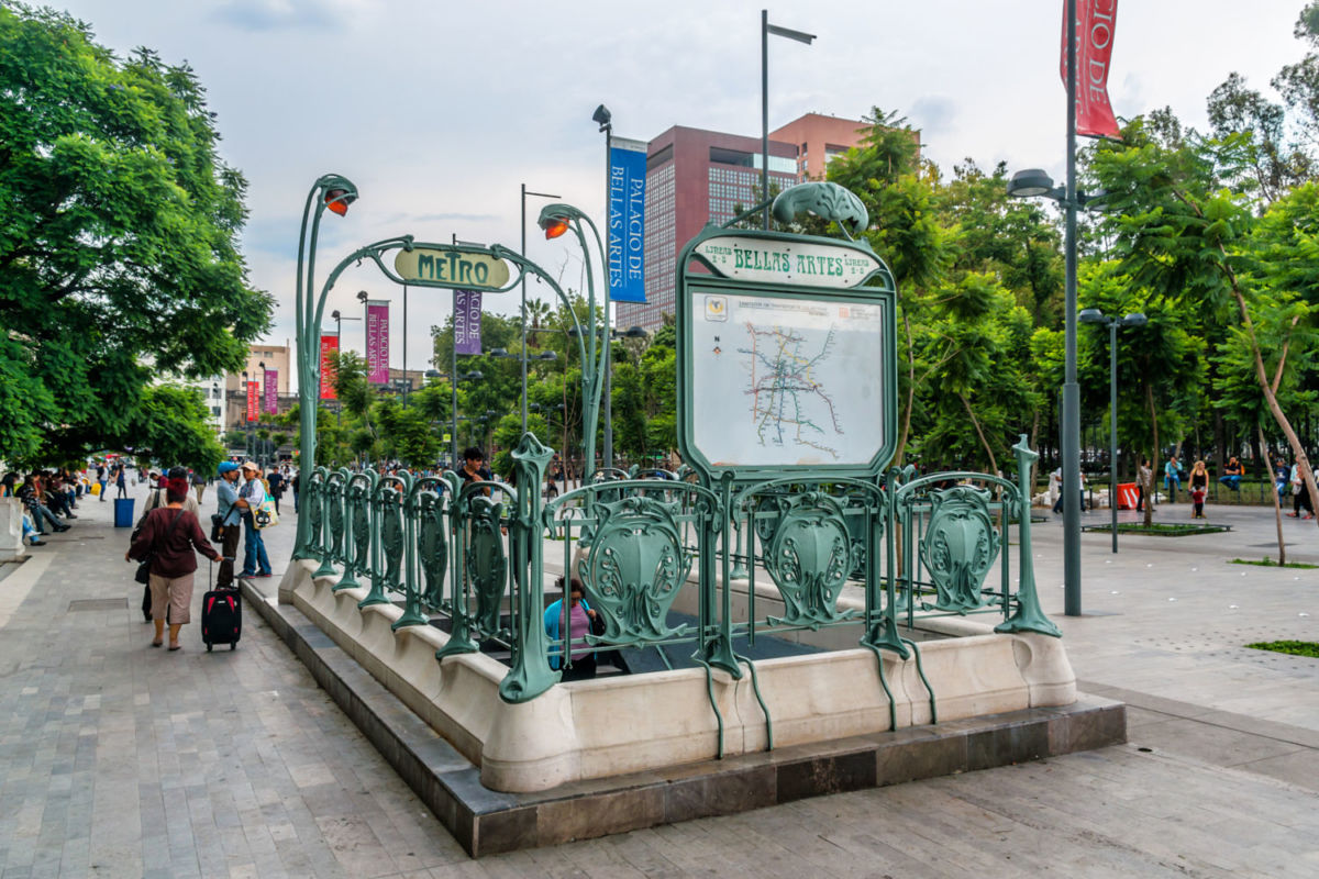 Metro de Bellas Artes