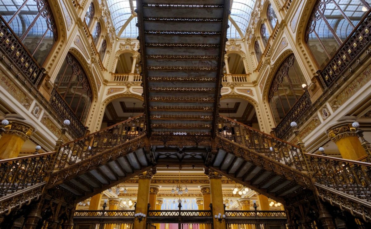 Interior del Palacio de Correos en la CDMX