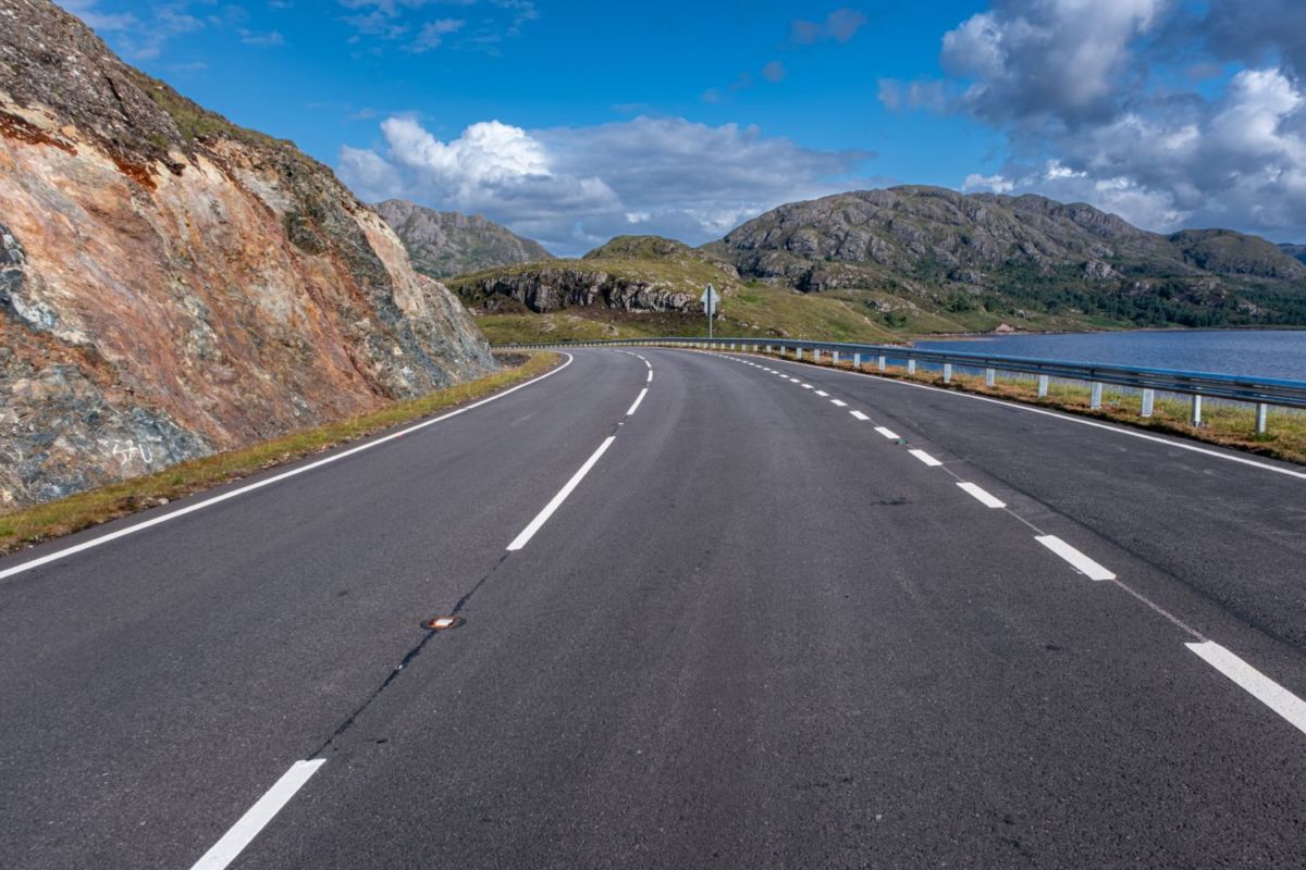 Autopistas con paisajes únicos alrededor del mundo 