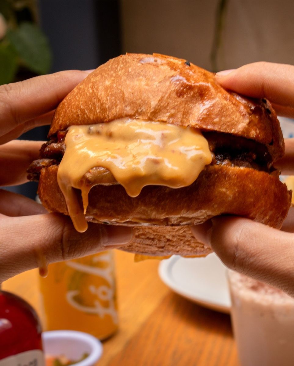 Hamburguesa Motín