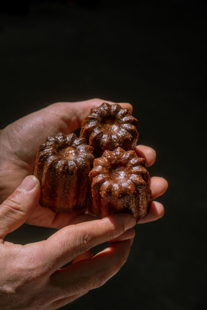 La fotógrafa Ana Lorenza captura la esencia de los canalé de Bou 