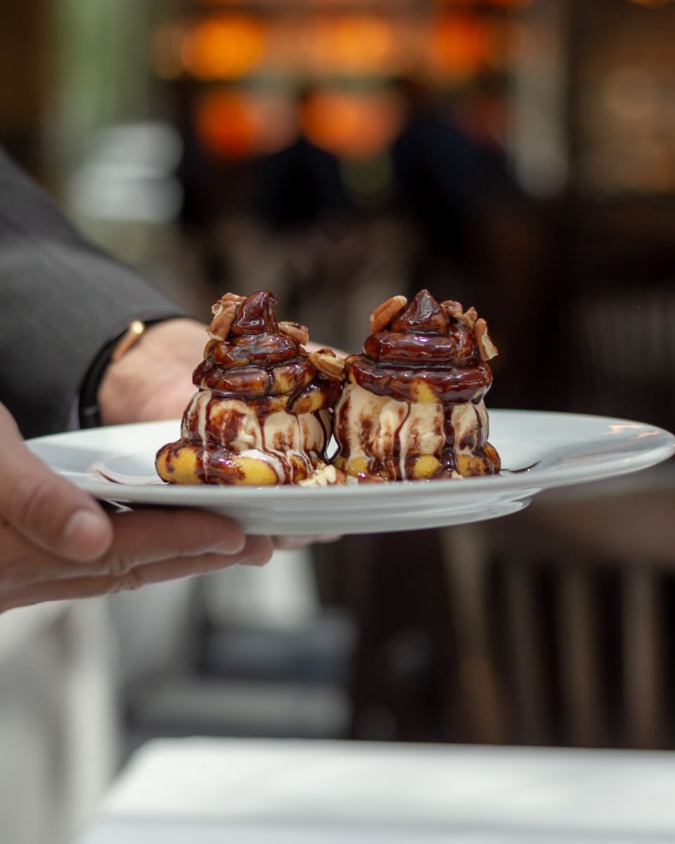 Frescos y cremosos y ultra chocolatosos: cuatro de los lugares con los profiteroles más espectaculares de la CDMX