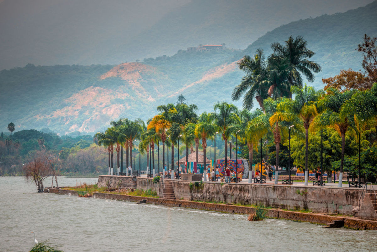 Malecón de Ajijic