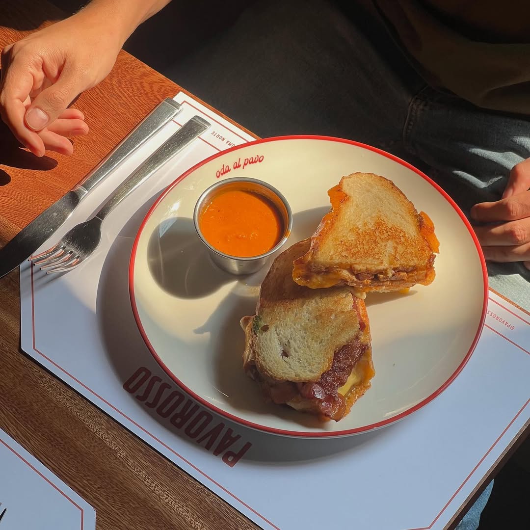 Grilled Cheese con pavo