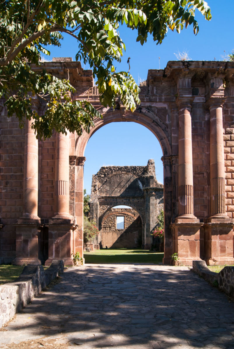 Templo Inconcluso de la Preciosa Sangre en Mascota, Jalisco