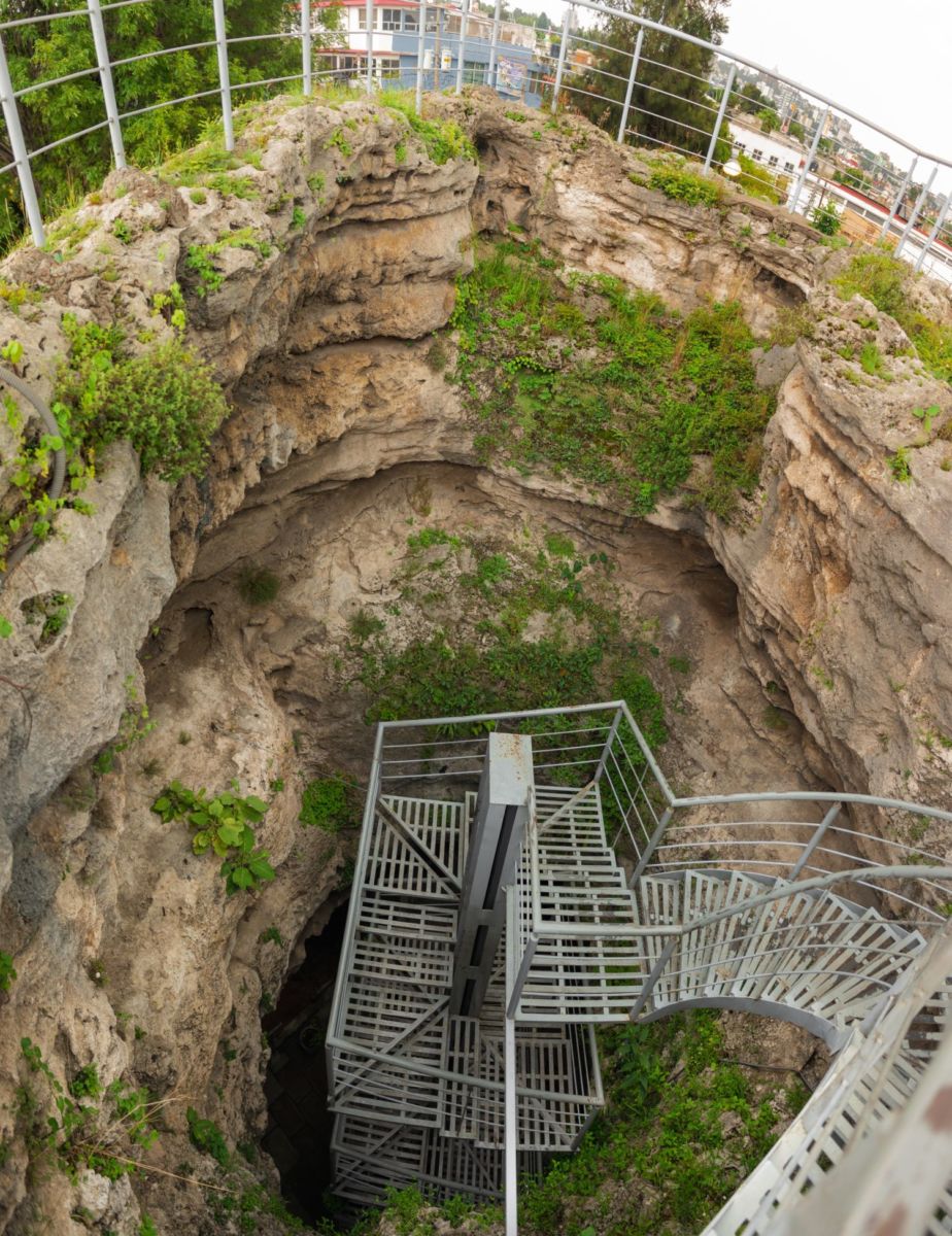 Interior del Volcán Cuexcomate 