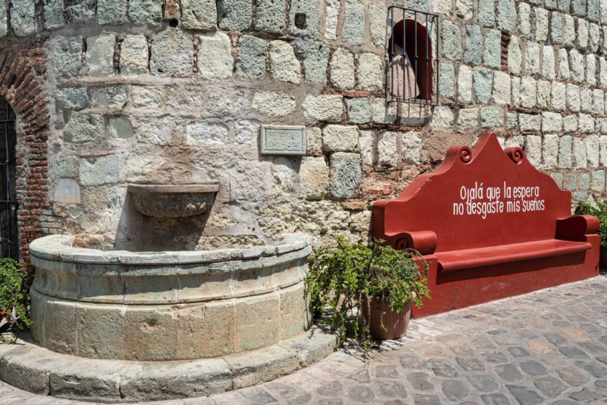 acueducto de cantera en México 