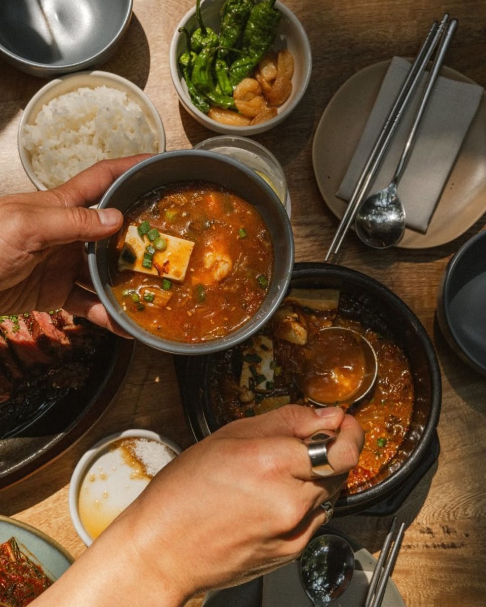 Jowong es un restaurante de cocina coreana contemporánea en la Condesa