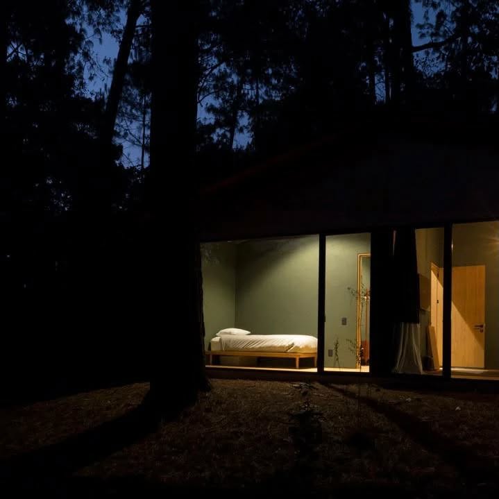 Casa Mola tiene 4 habitaciones y una capacidad para nueve personas 