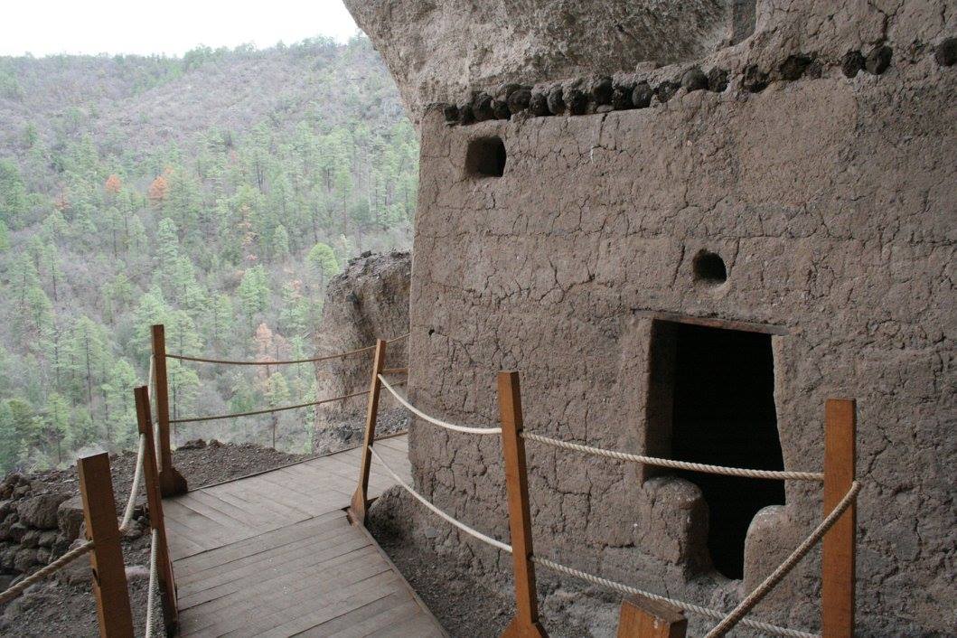 Zona Arqueológica Cuarenta Casas