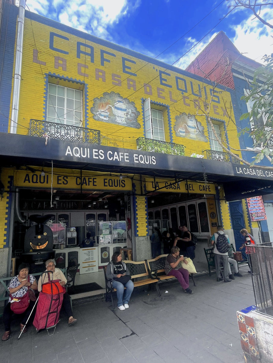 Café Equis, el café más antiguo de la CDMX
