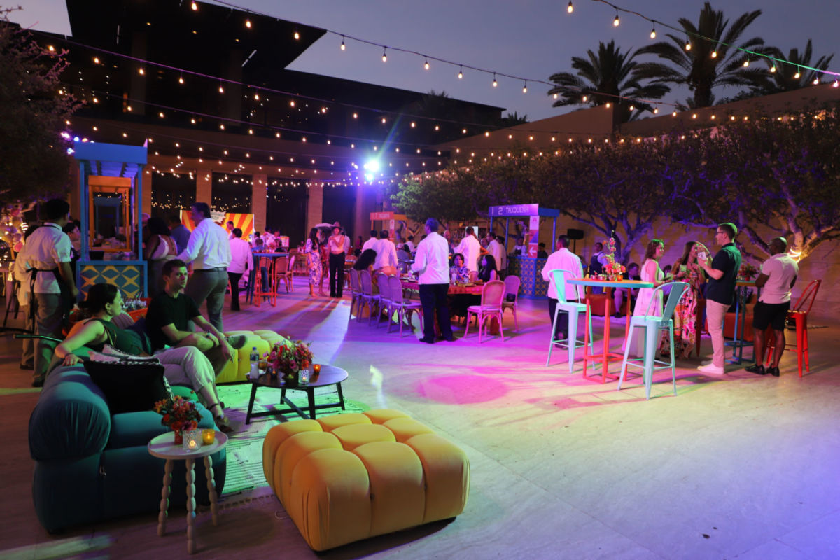 La única razón por la que todavía quedan entradas a este festival que reúne música, comida y mixología es porque solo los que saben lo conocen