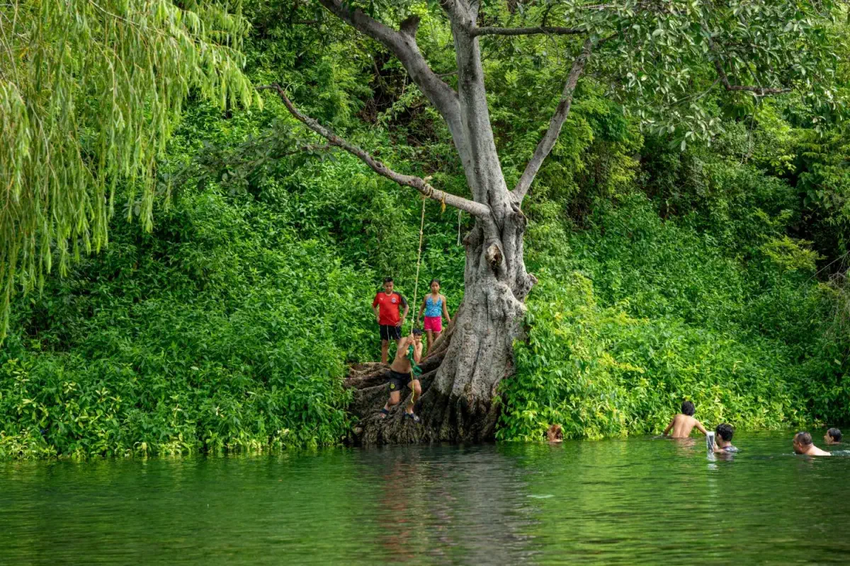 Los Amiales: el paraíso de aguas cristalinas y tranquilas que muy pocos conocen