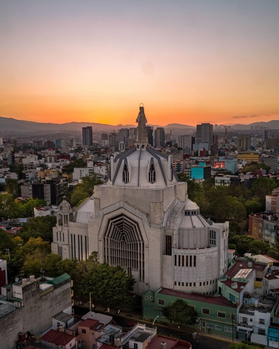 Parroquia del Purísimo Corazón de María en la Col. del Valle