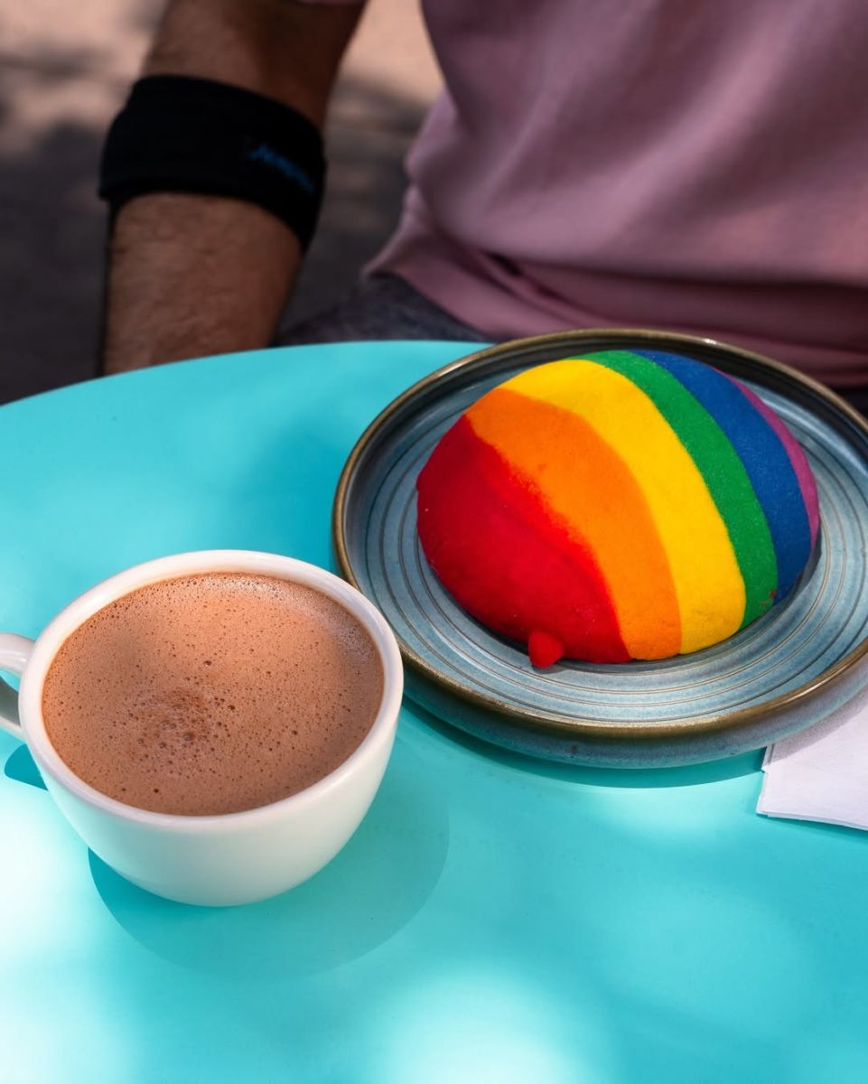 Cardín tendrá postres LGBT para celebrar el Mes del Orgullo en la CDMX 