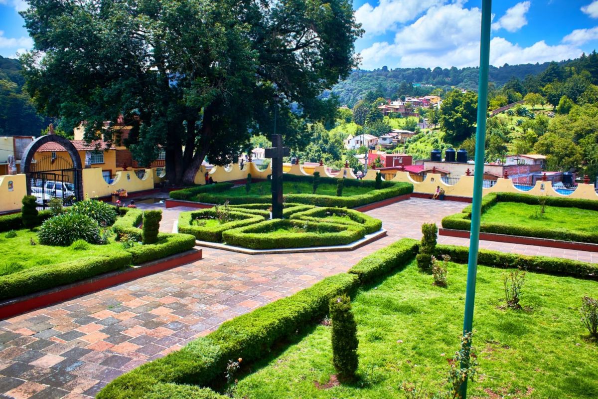Plaza de la iglesia de El Oro de Hidalgo 