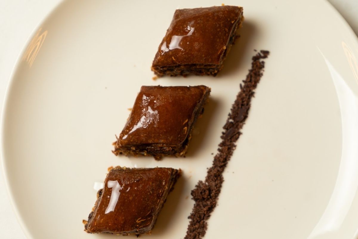 baklava adonis