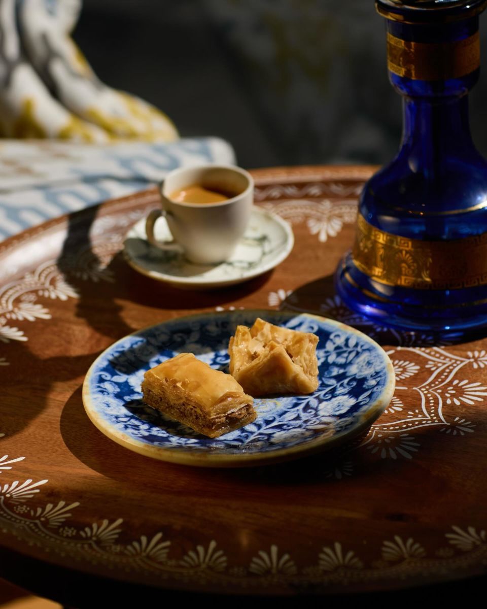 5 lugares en la CDMX para comer las baklavas más crujientes y desbordadas de miel