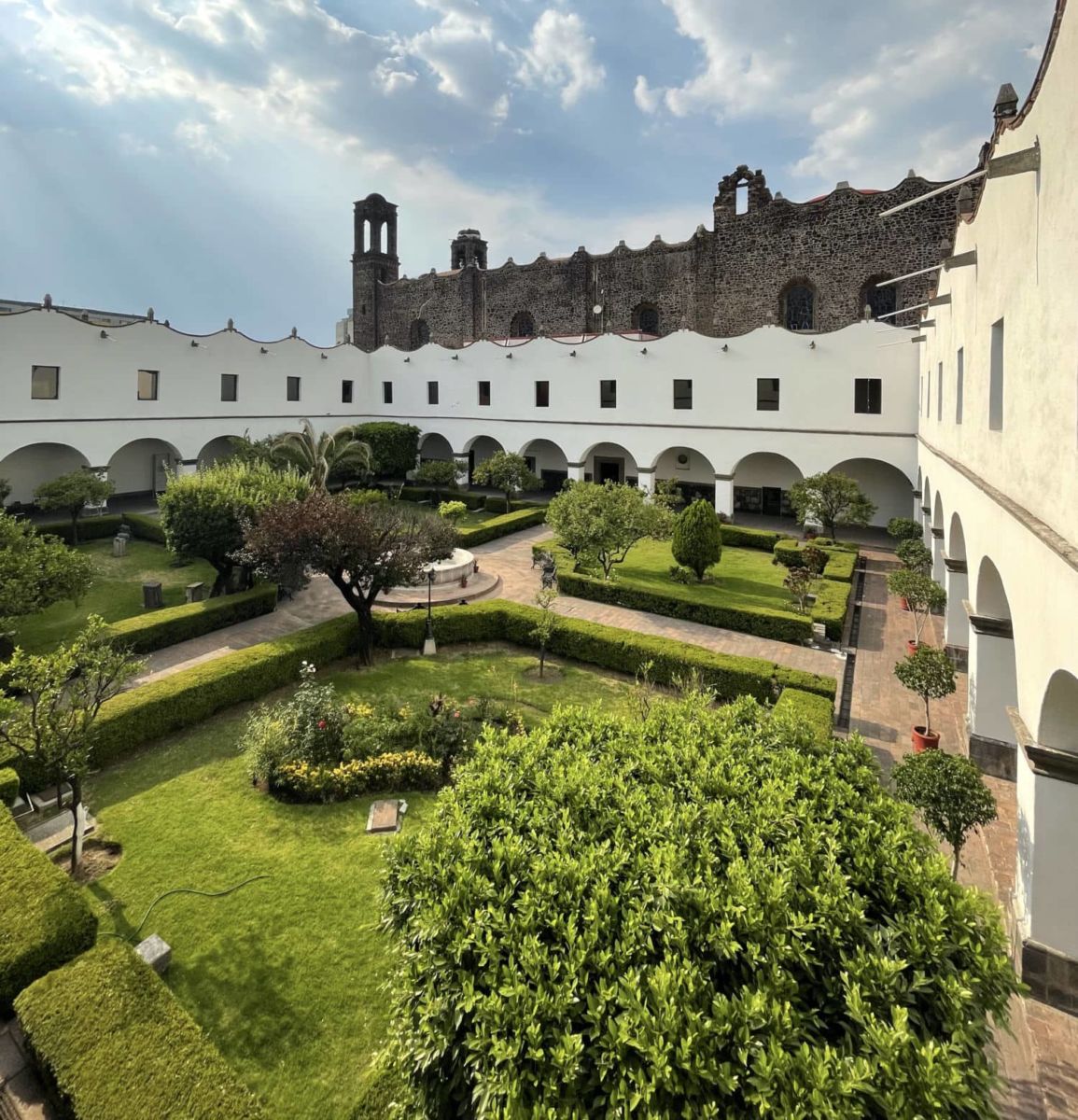 Interior del Colegio de la Santa Cruz de Tlatelolco