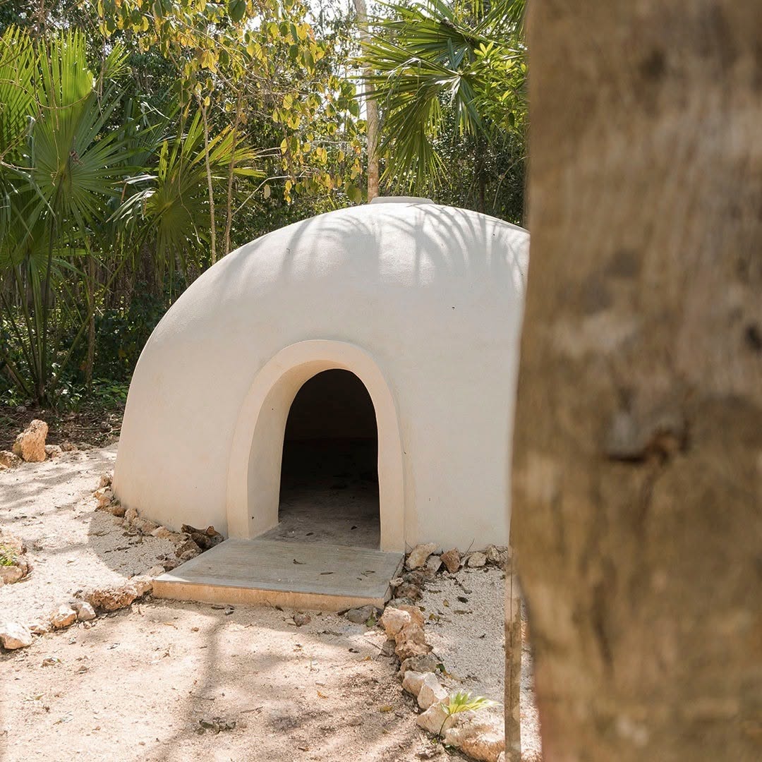 Glass 20.87 son unas cabañas de cristal en la selva maya 