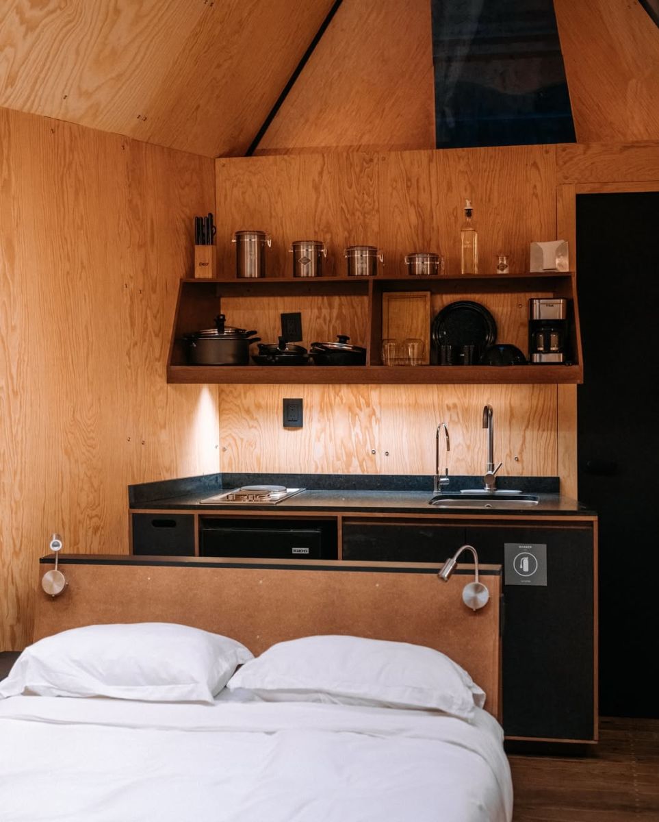 Wander son unas cabañas minimalistas en medio del bosque 