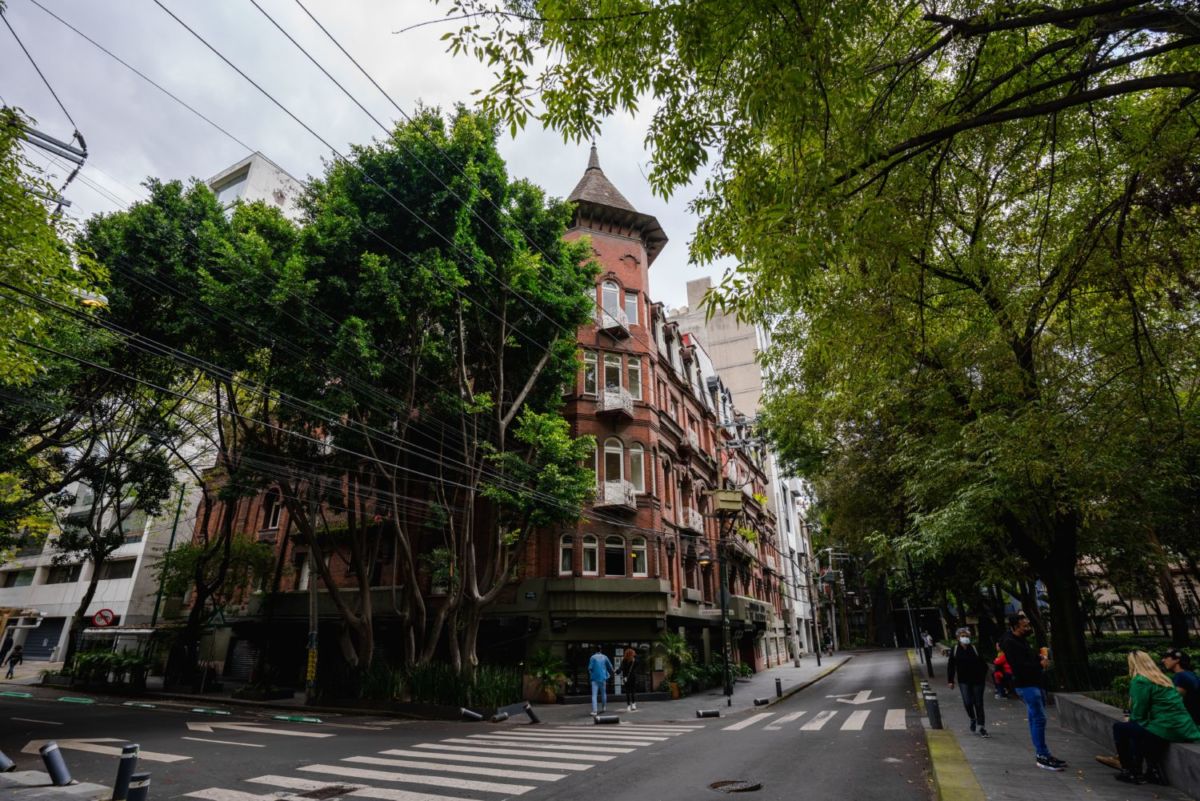 El Edificio Río de Janeiro es mejor conocido como 'La Casa de las Brujas' dicen que ahí suceden cosas paranormales 